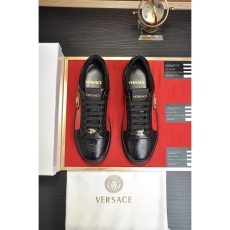 Givenchy Sneakers